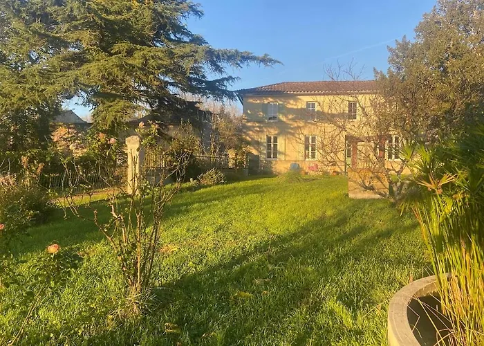 Oda ve Kahvaltı La Belle Verte 3*